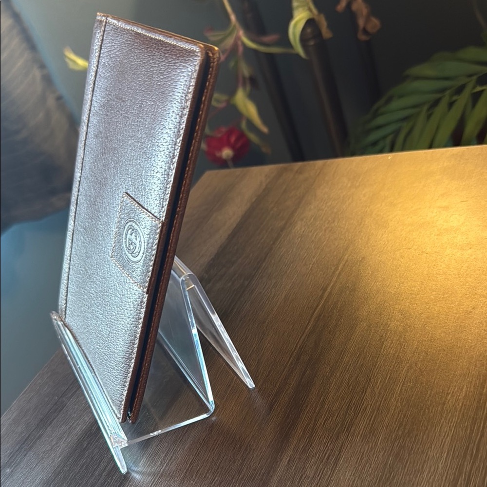 Authentic Euc Gucci Brown Leather Notebook Cover/… - image 3